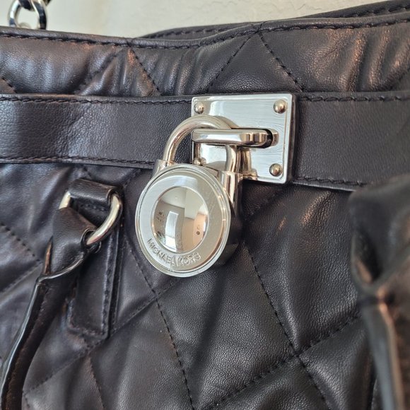 Large Quilted Leather Hamilton Tote - Picture 5 of 12